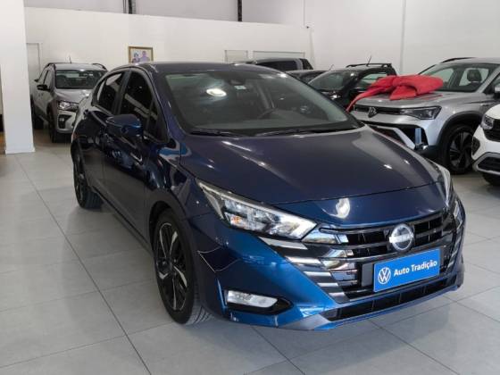 NISSAN VERSA 1.6 16V FLEX EXCLUSIVE XTRONIC NISSAN VERSA 1.6 16V FLEX EXCLUSIVE XTRONIC